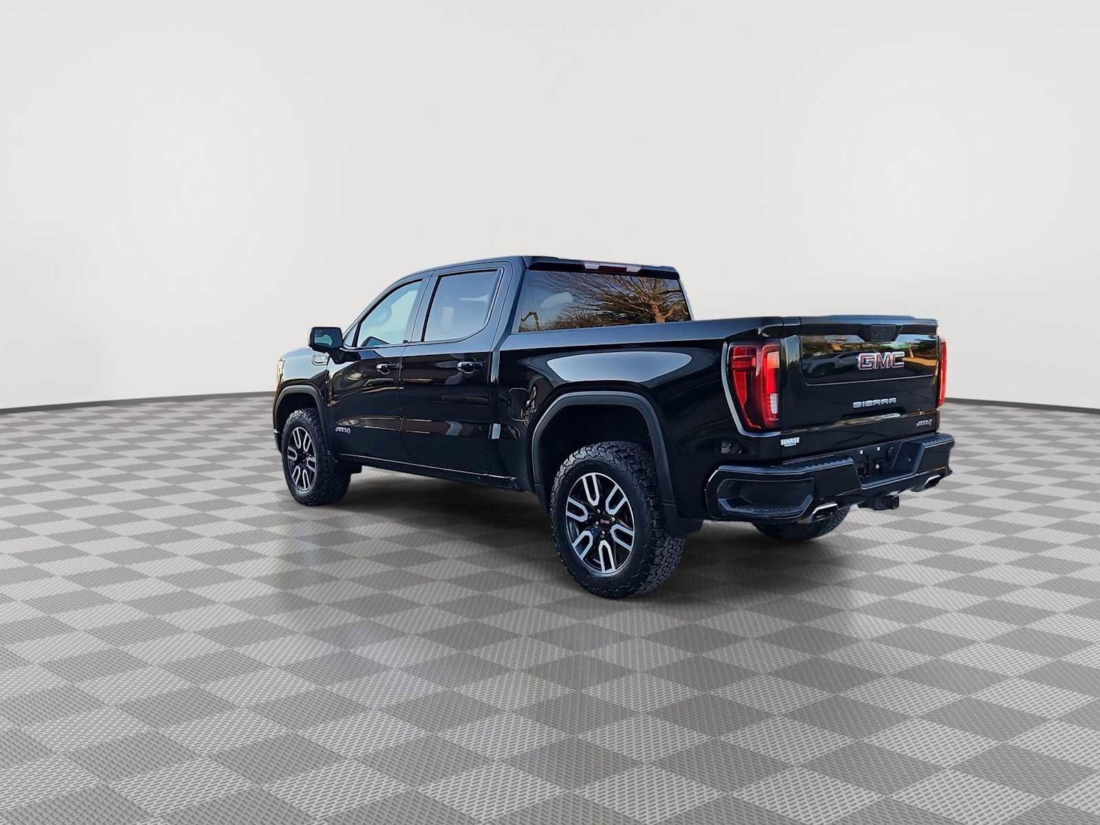 Used 2021 GMC Sierra 1500 AT4 image 6