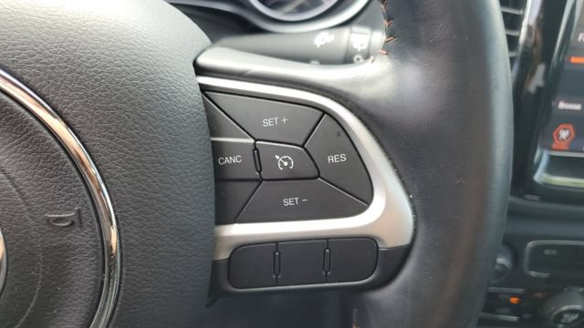 Certified 2020 Jeep Compass Limited AWD/4WD image 9