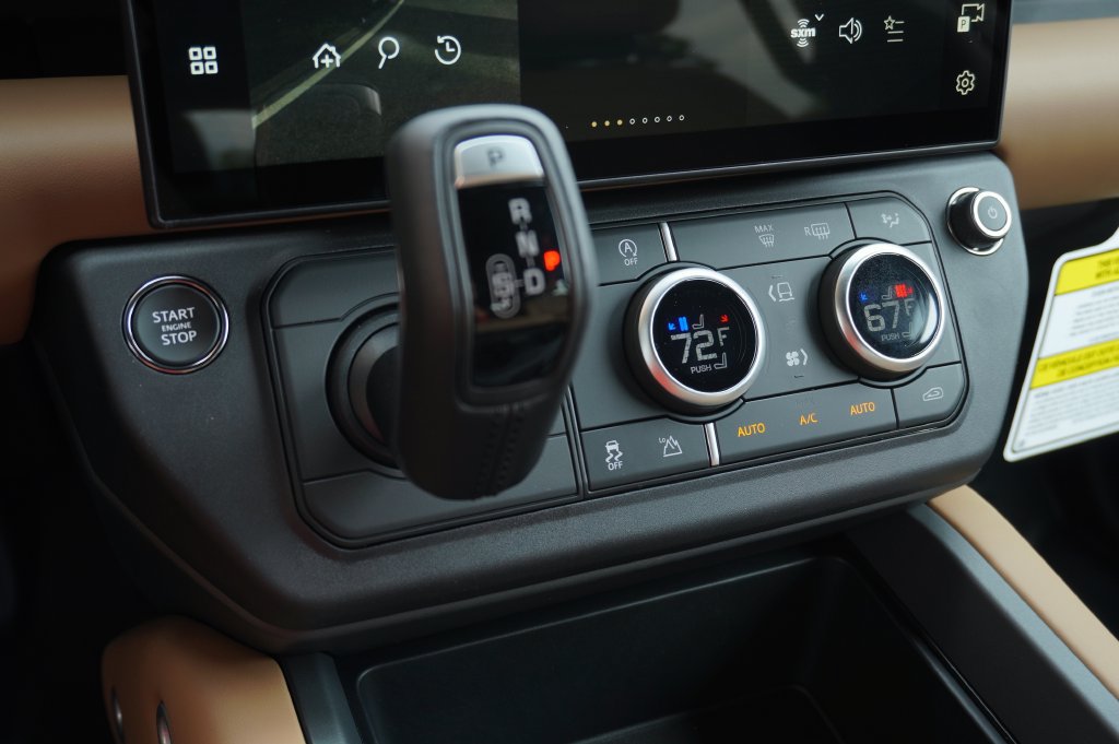 New 2026 Land Rover Defender 110 S AWD/4WD image 26