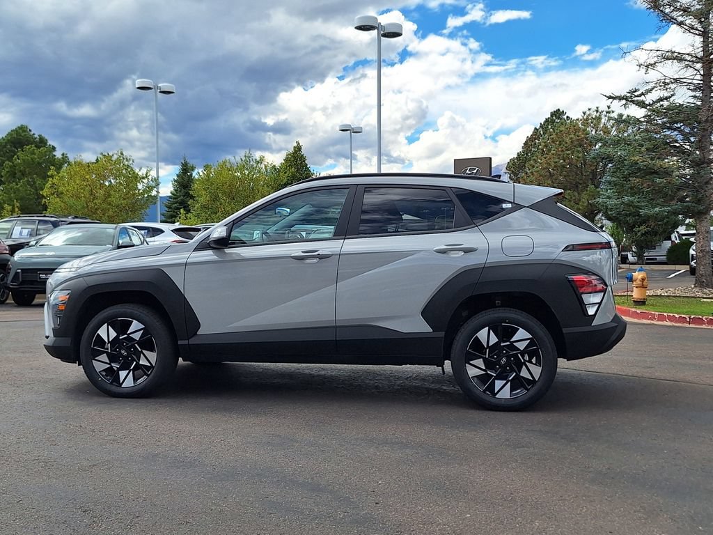 Certified 2025 Hyundai Kona SEL AWD/4WD image 6