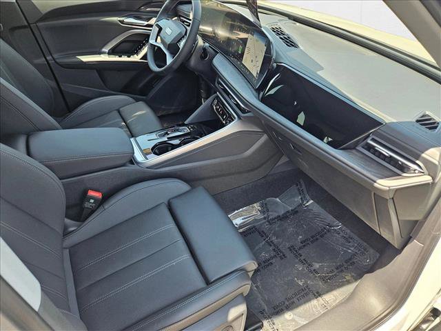 New 2025 Audi Q5 Premium Plus image 16