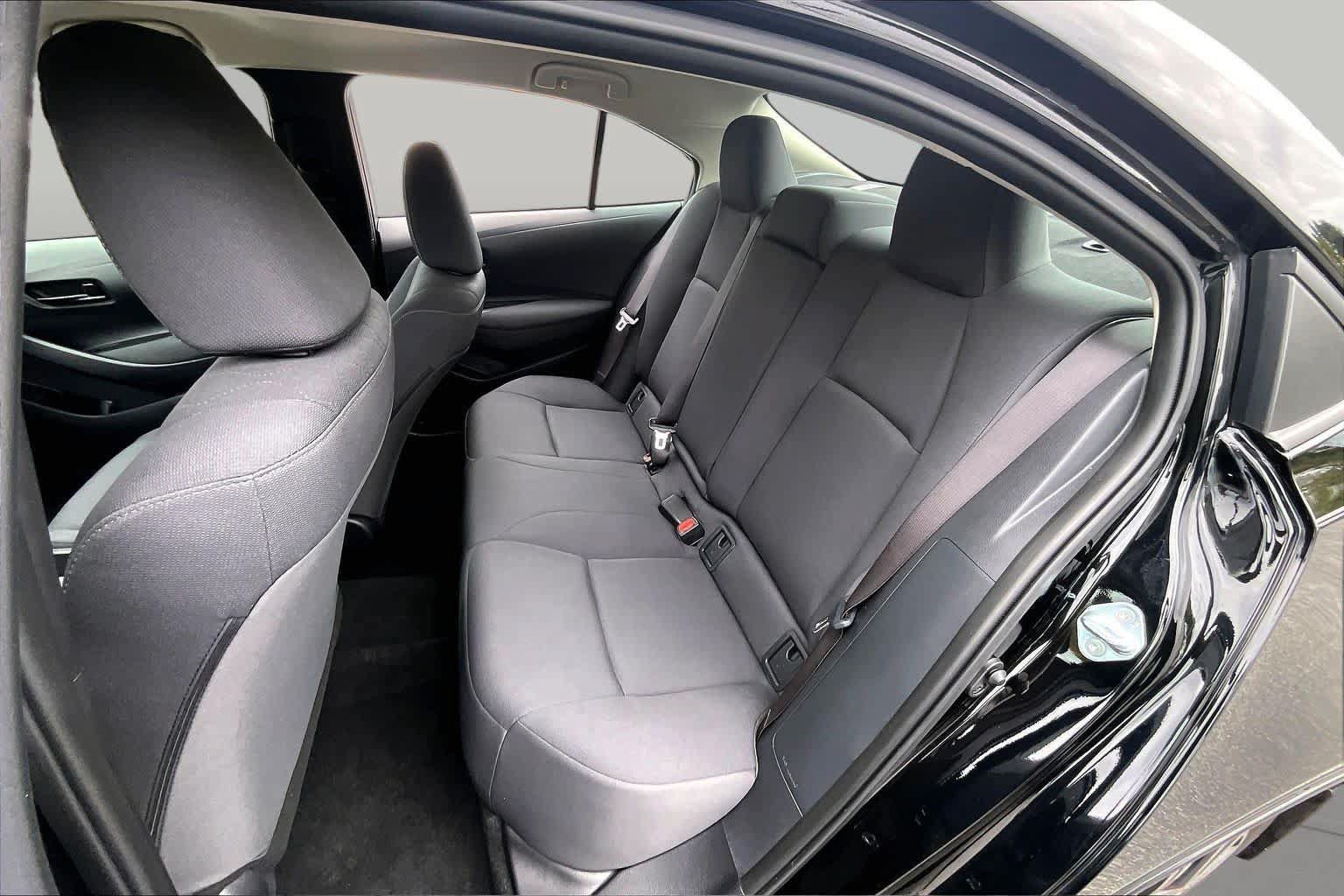 Used 2023 Toyota Corolla LE FWD image 19