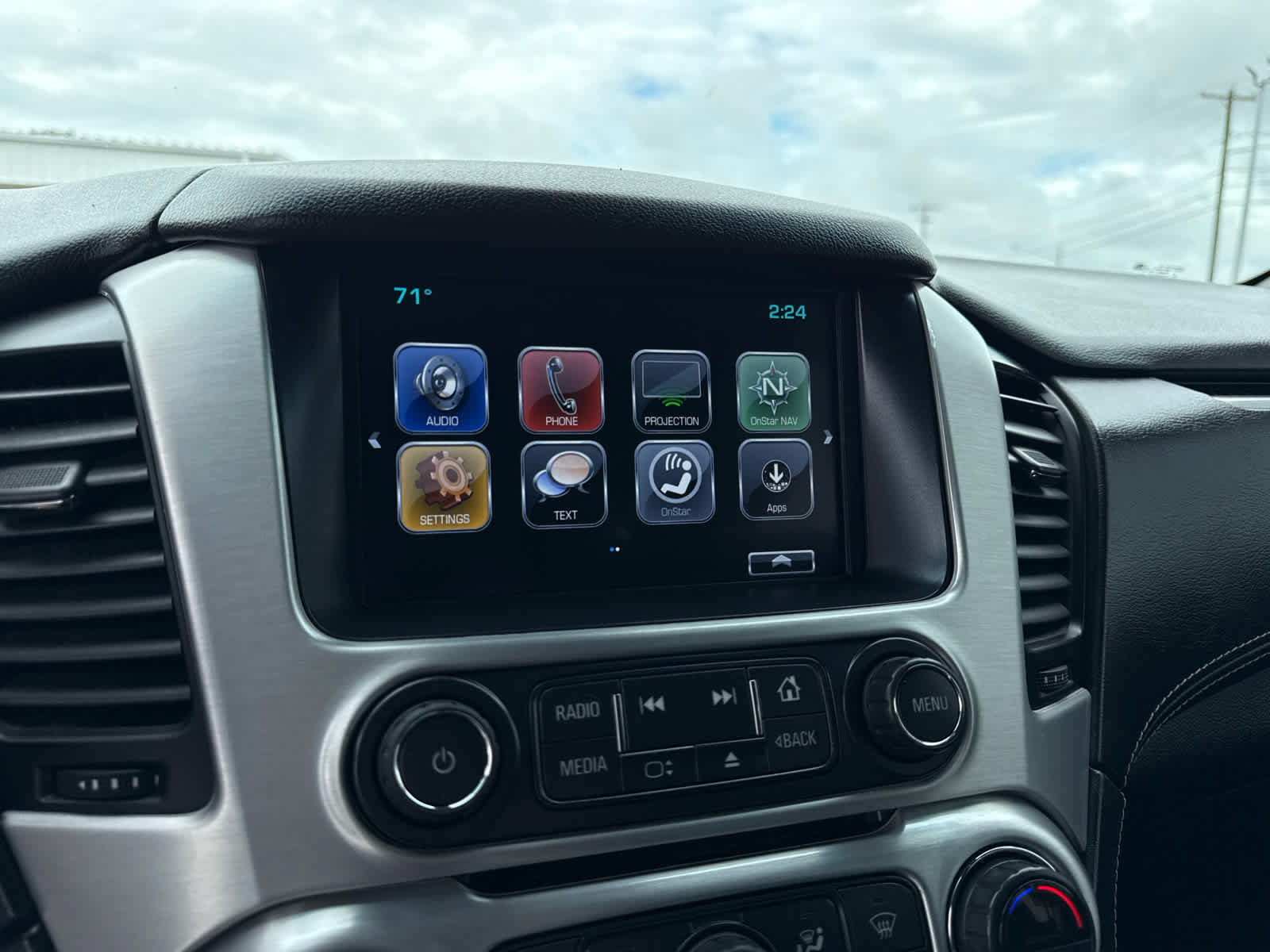 Certified 2019 GMC Yukon XL SLT AWD/4WD image 16