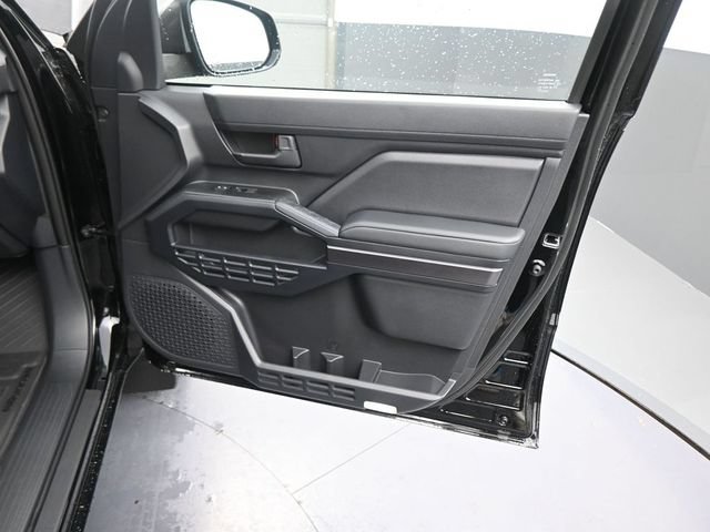 New 2025 Toyota 4Runner SR5 AWD/4WD image 11