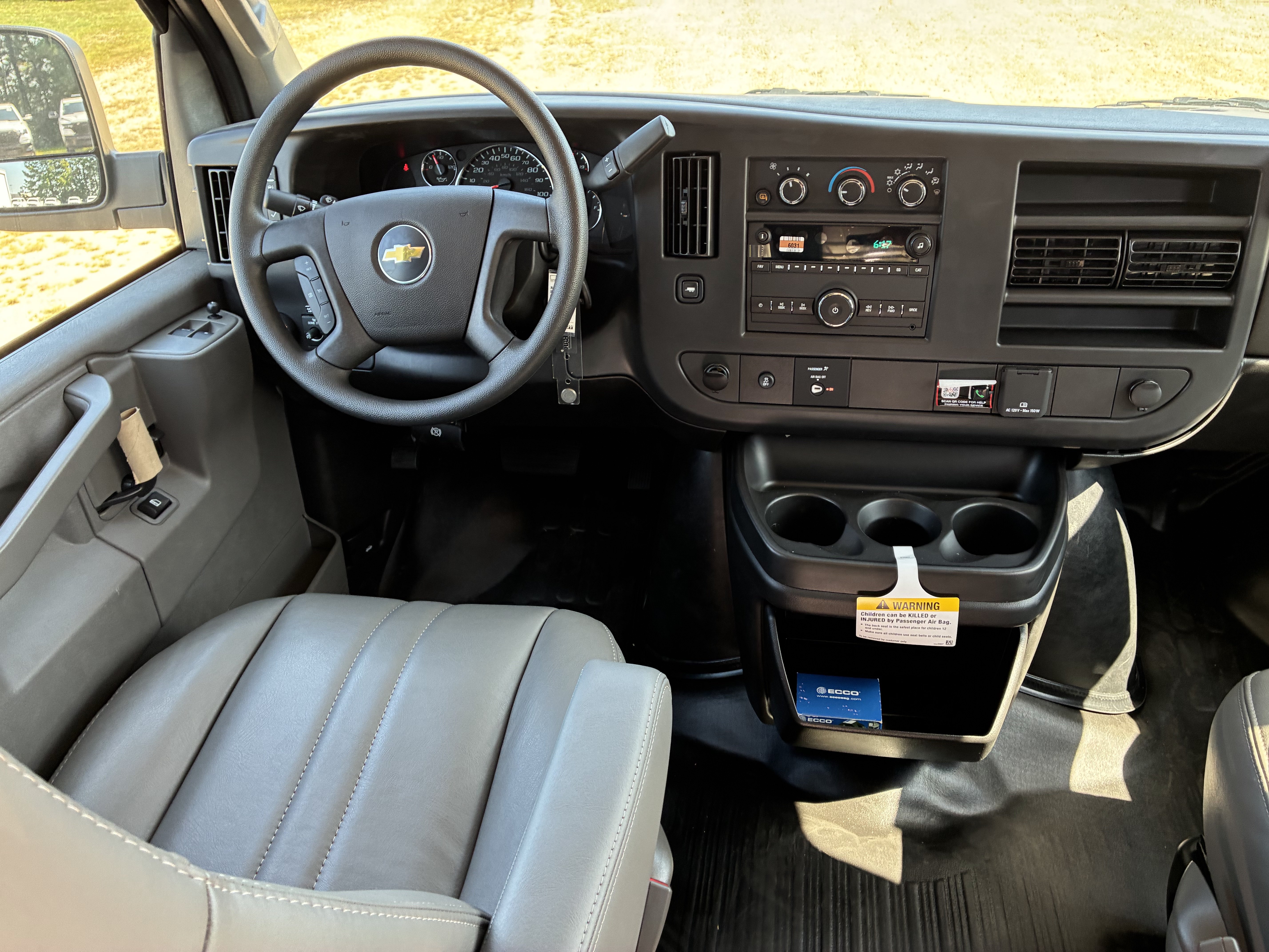 New 2026 Chevrolet Express 2500 Extended w/ Driver Convenience Package RWD image 18