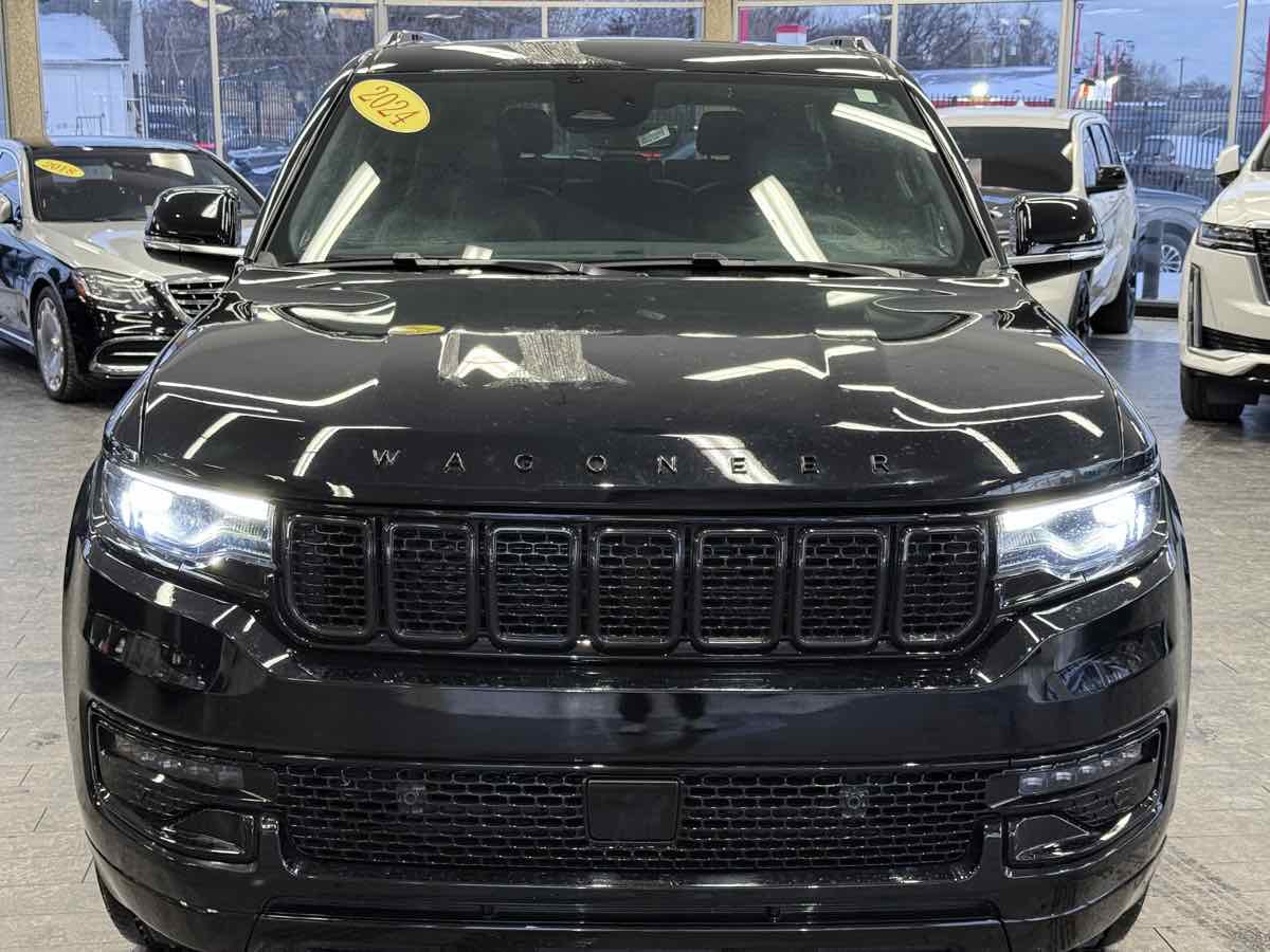 Used 2024 Jeep Wagoneer 4WD w/ Premium Group I image 18