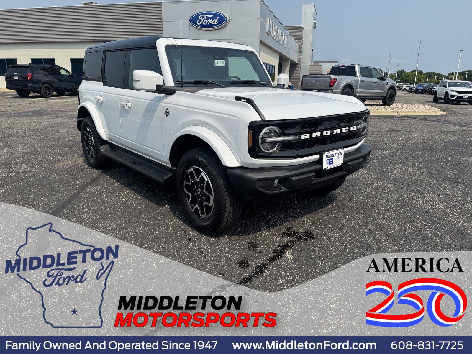 New 2025 Ford Bronco Outer Banks