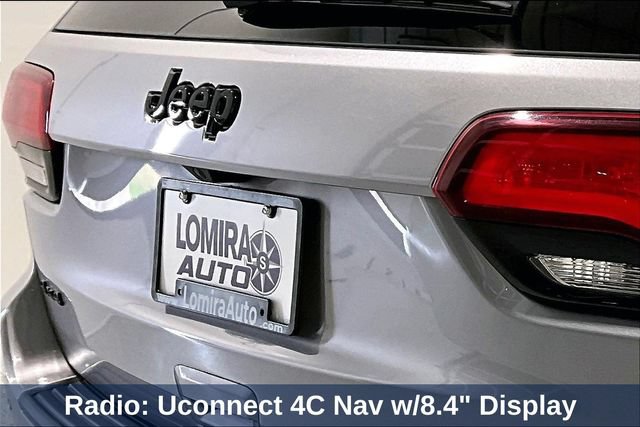 Used 2021 Jeep Grand Cherokee Altitude AWD/4WD image 32