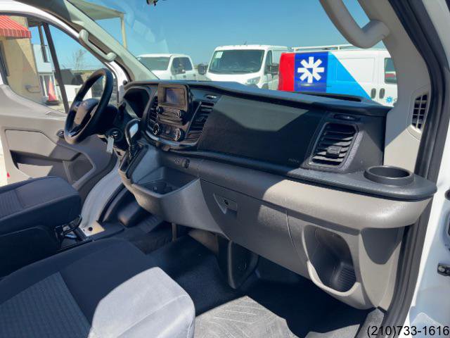 Used 2024 Ford Transit 250 Low Roof w/ Exterior Upgrade Package RWD image 29