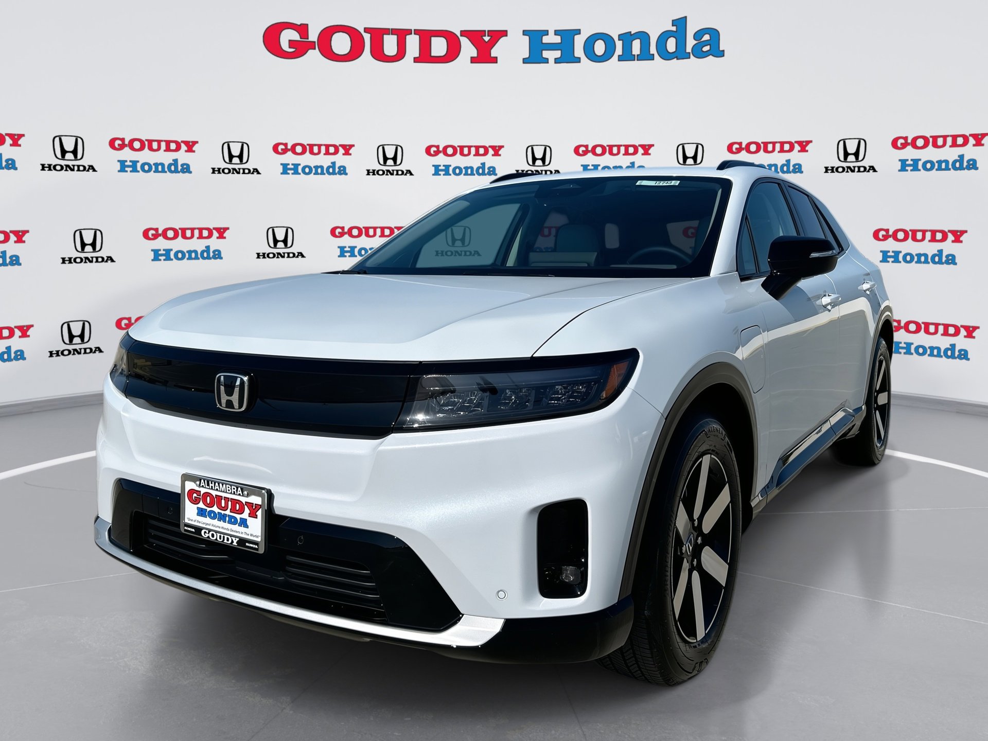 New 2026 Honda Prologue Touring image 1