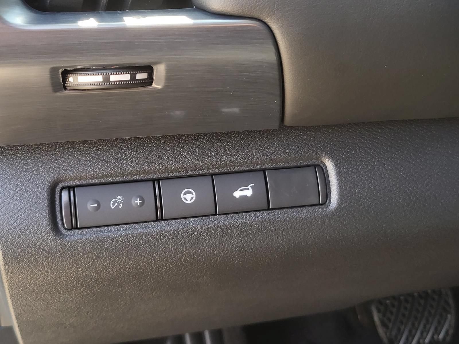 New 2026 Nissan Pathfinder SL FWD image 20