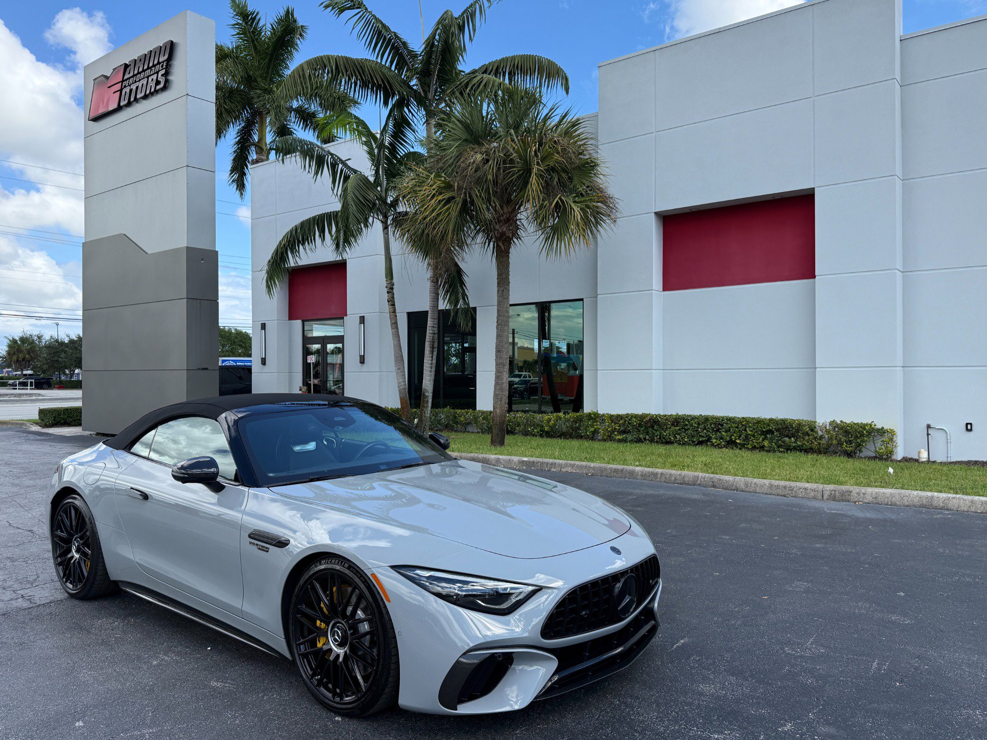 Used 2022 Mercedes-Benz SL 63 AMG 4MATIC image 27