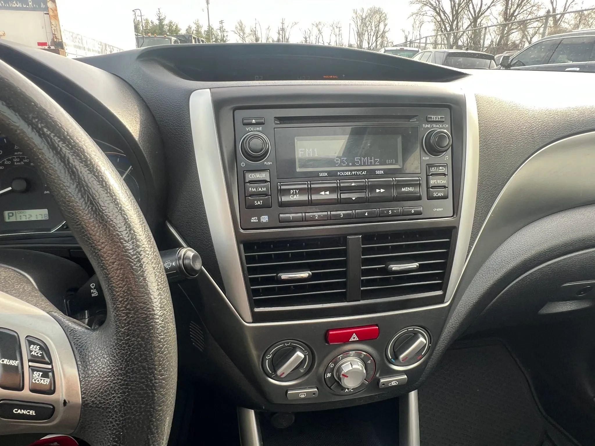 Used 2011 Subaru Forester 2.5X Premium image 13