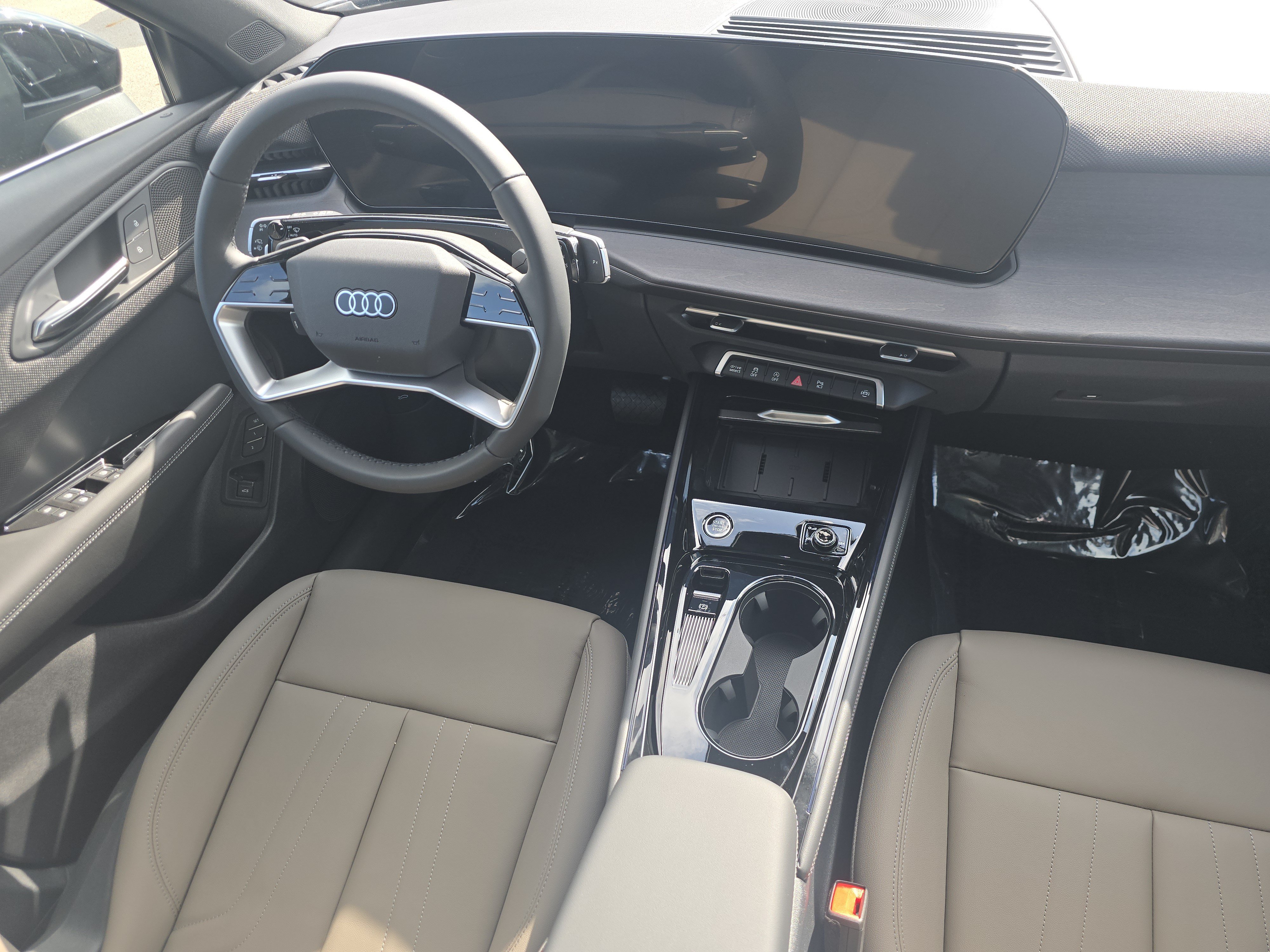 New 2026 Audi Q3 quattro 2.0T AWD/4WD image 20