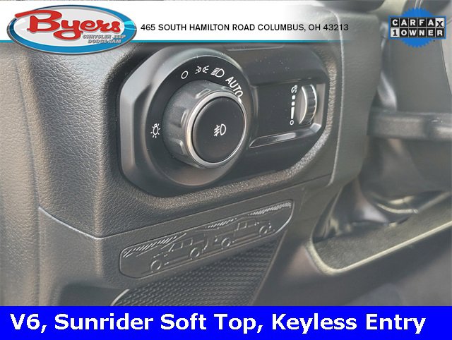 Used 2024 Jeep Wrangler Sport S image 13