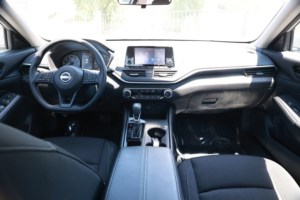 Used 2023 Nissan Altima 2.5 S FWD image 26