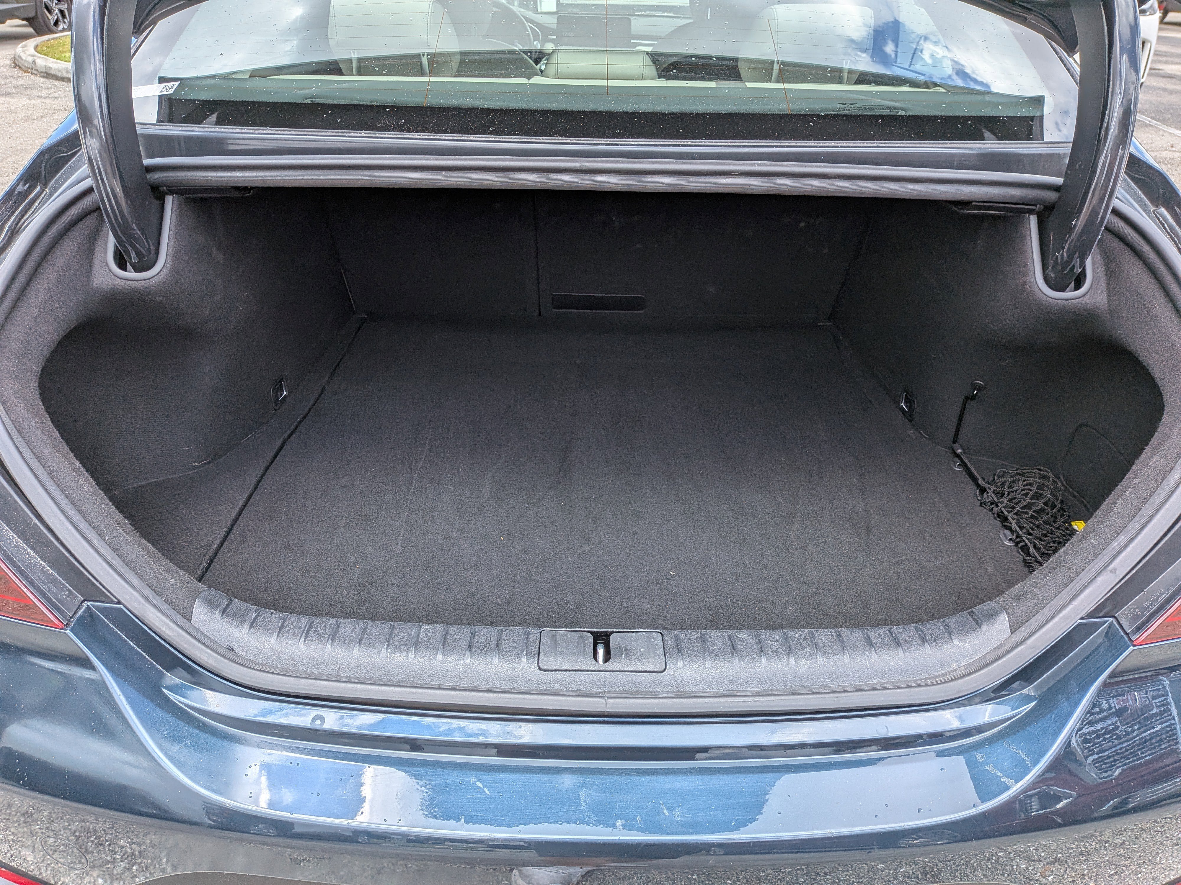 Used 2025 Genesis G70 2.5T RWD image 13