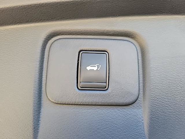 Certified 2024 Nissan Murano Platinum w/ Cargo Package AWD/4WD image 20