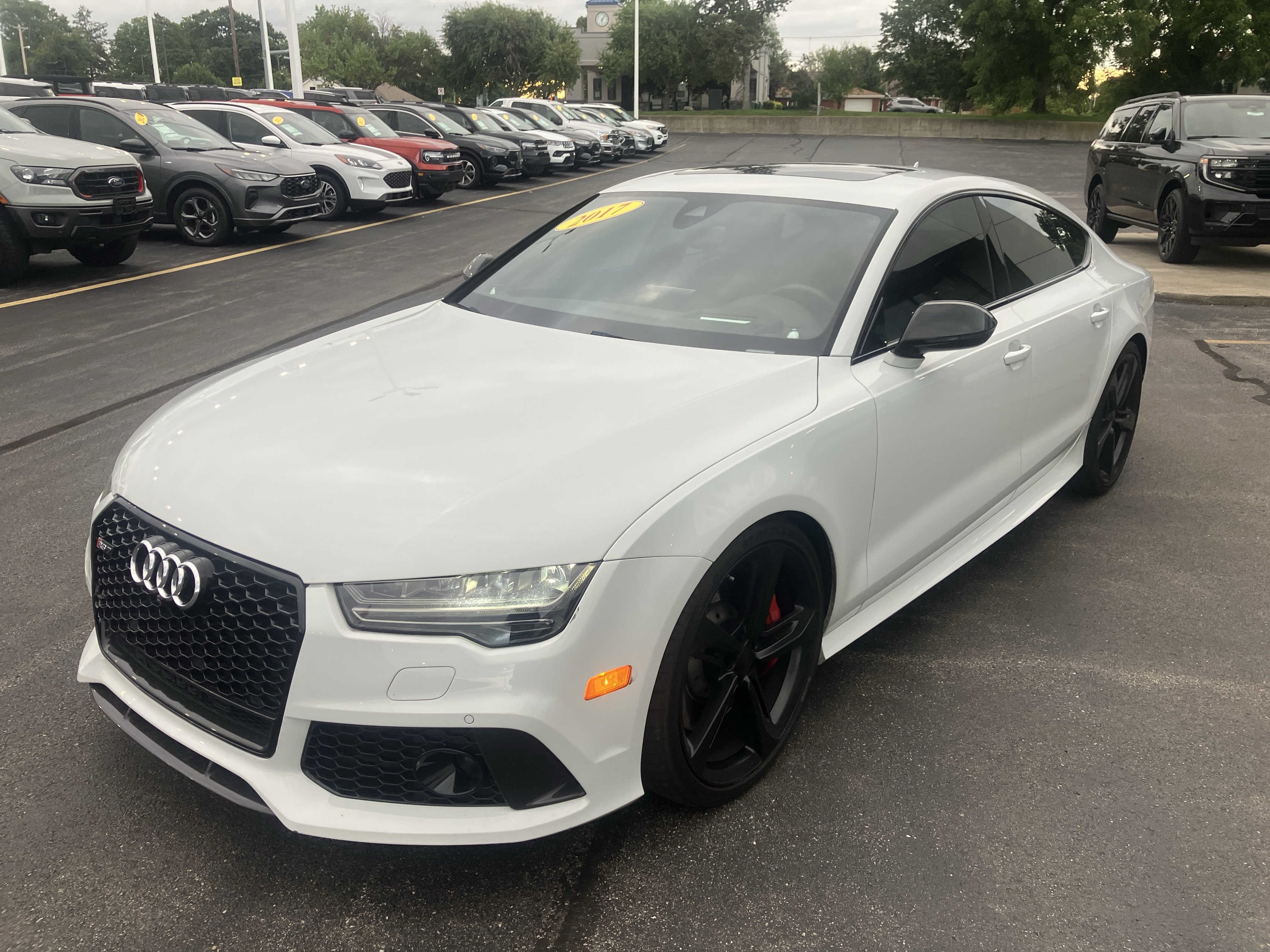 Used 2017 Audi RS 7 Prestige AWD/4WD image 3
