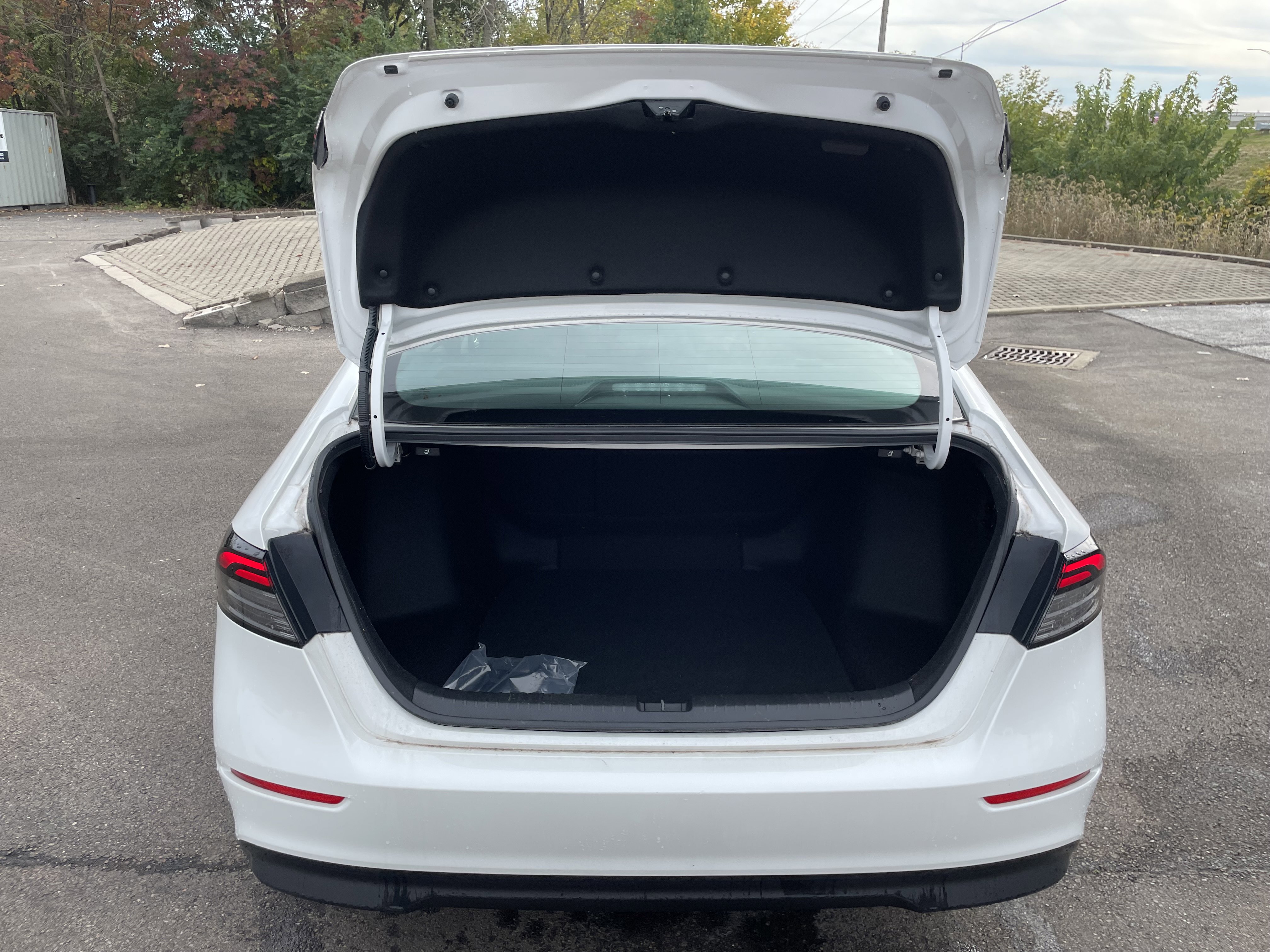 Certified 2025 Honda Accord Sport image 30