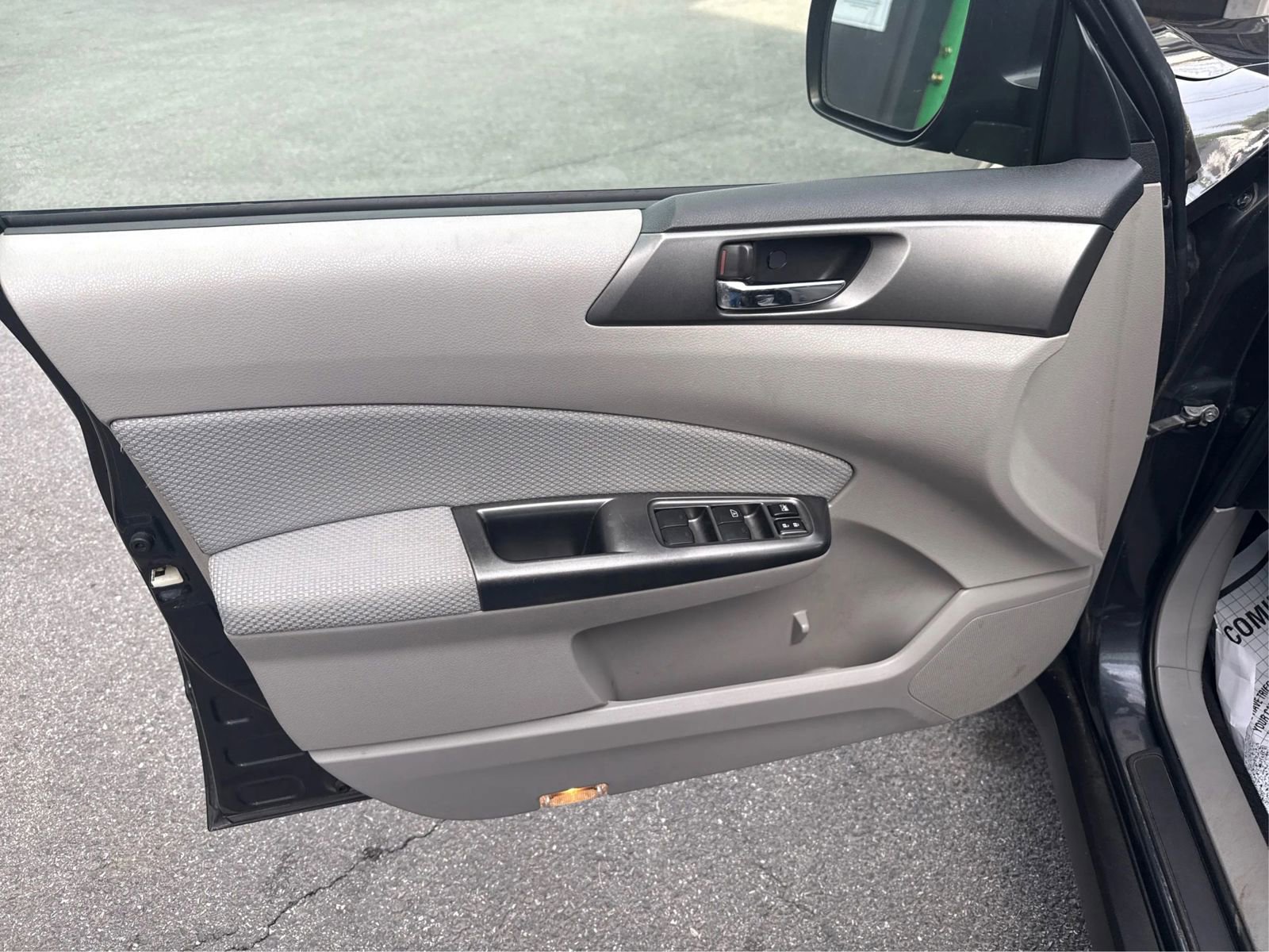 Used 2012 Subaru Forester 2.5X Premium w/ All-Weather Pkg AWD/4WD image 19
