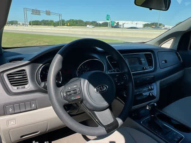 Used 2016 Kia Sedona LX w/ LX Convenience Package FWD image 15