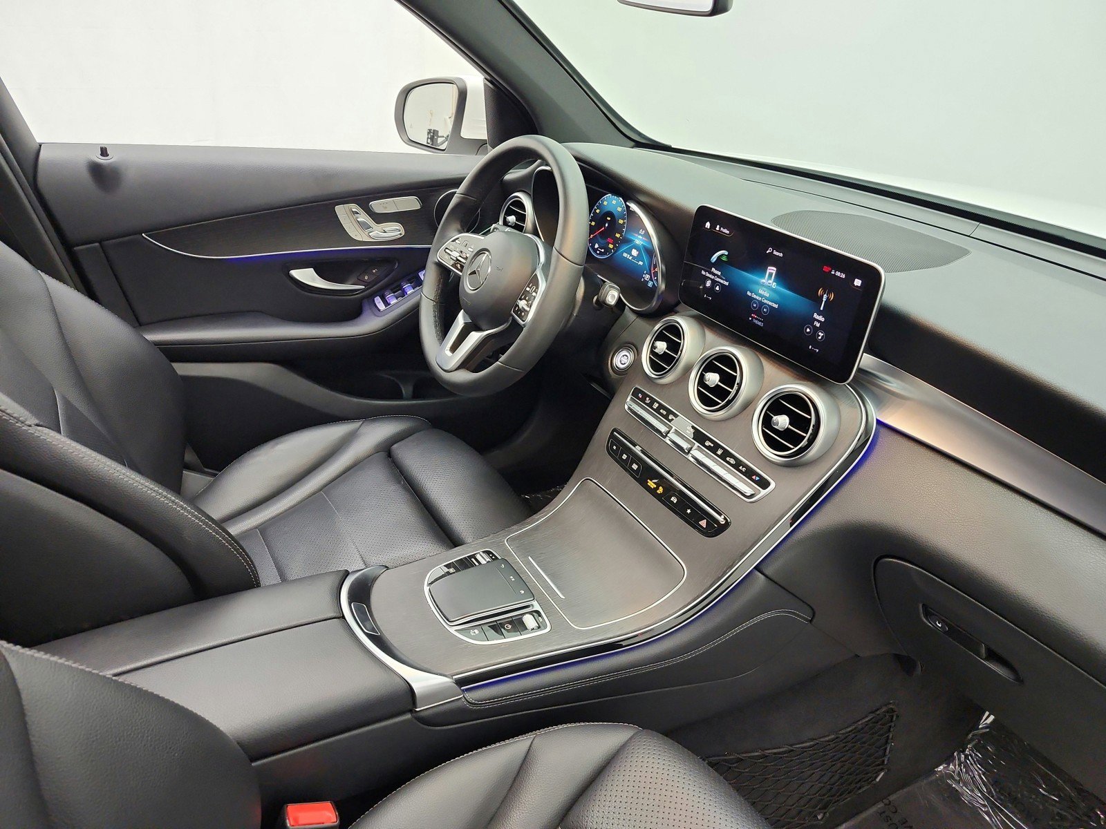 Used 2020 Mercedes-Benz GLC 350e 4MATIC image 18