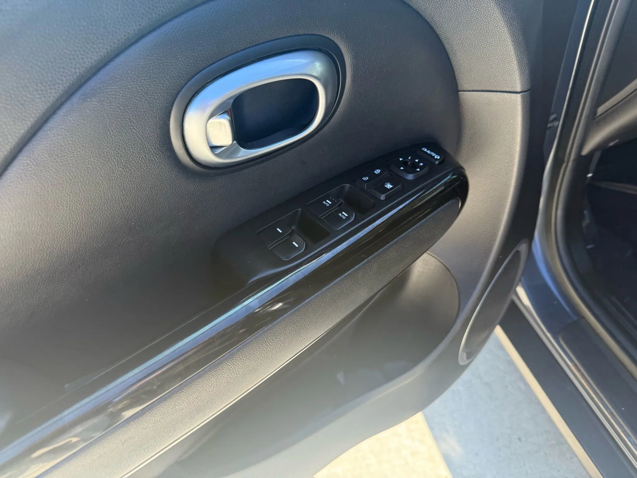 Used 2014 Kia Soul ! image 18