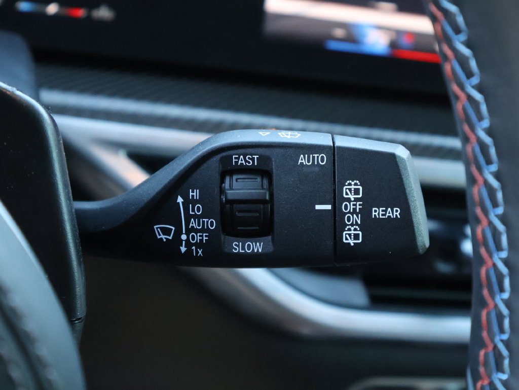 Certified 2026 BMW X5 M60i AWD/4WD image 36