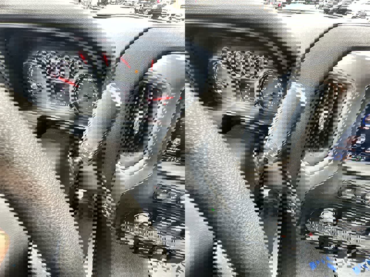 Used 2024 Chevrolet Silverado 1500 Custom image 15