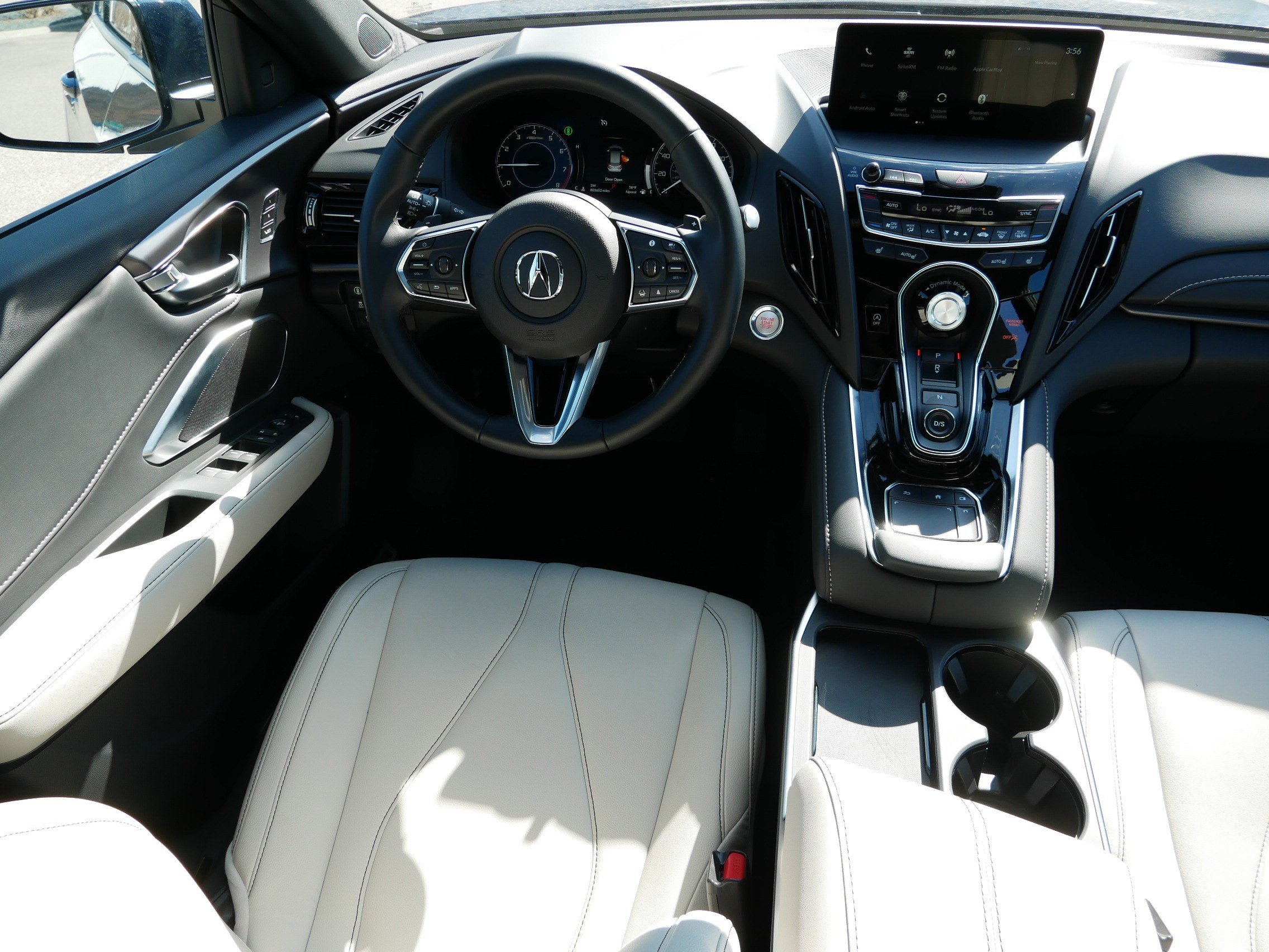 Certified 2025 Acura RDX SH-AWD image 9