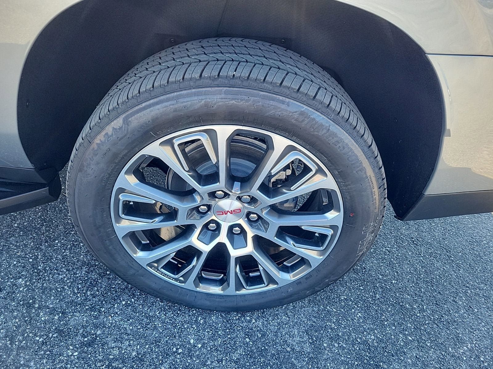 New 2026 GMC Yukon XL Denali RWD image 8