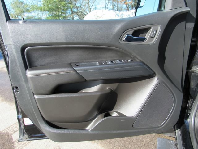 Used 2022 GMC Canyon AT4 image 11