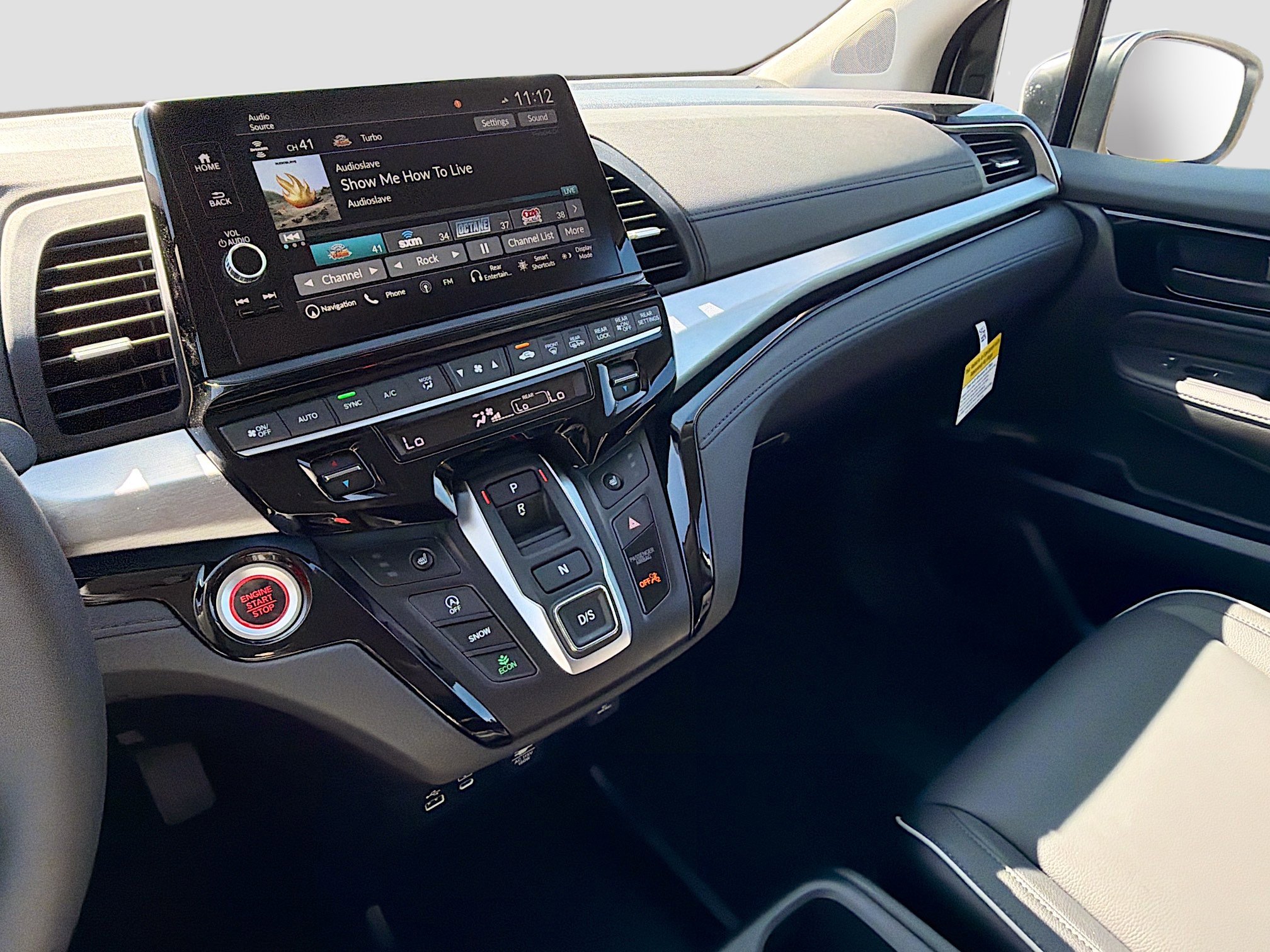 New 2026 Honda Odyssey Touring image 32