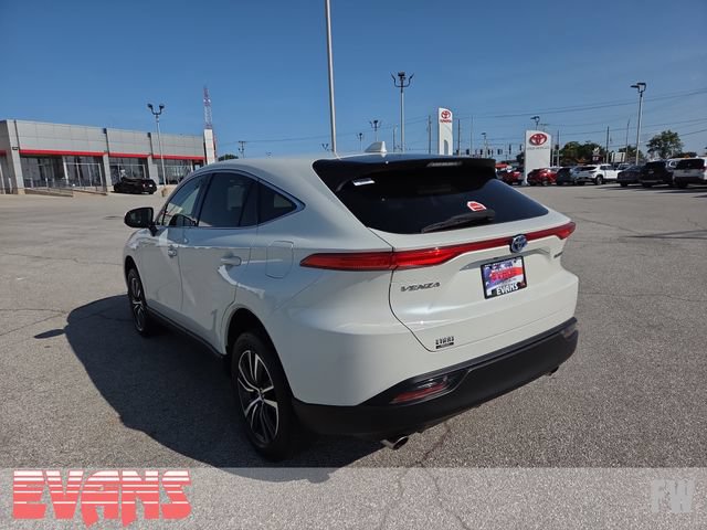 Used 2022 Toyota Venza LE AWD/4WD image 25