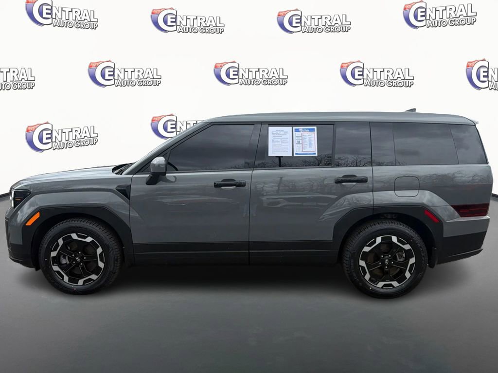 Certified 2024 Hyundai Santa Fe SE image 8