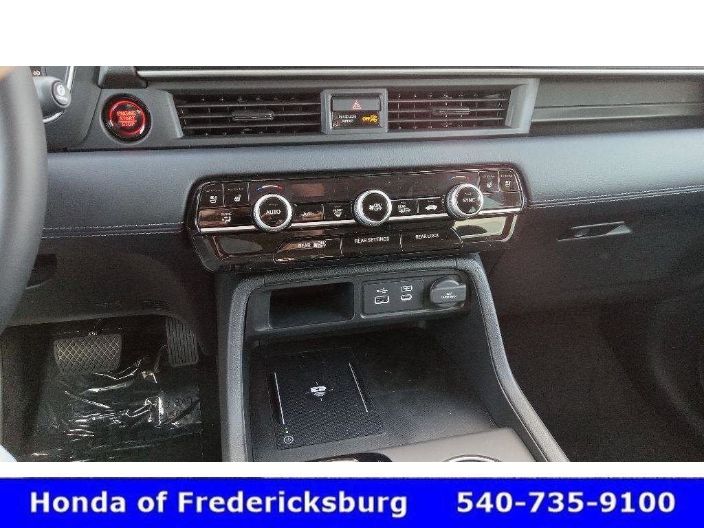 Certified 2025 Honda Pilot Elite image 21