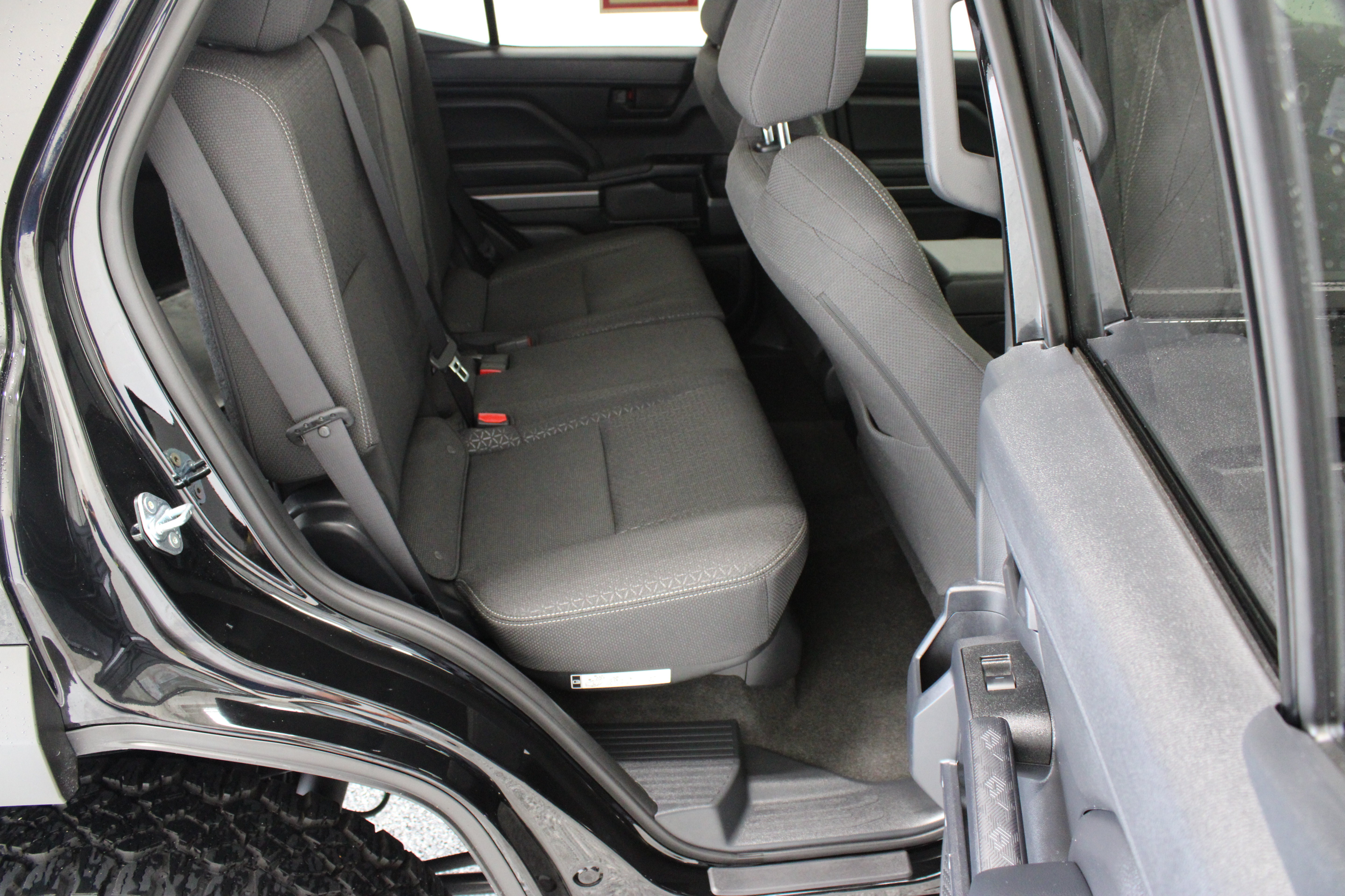 Used 2026 Toyota 4Runner SR5 AWD/4WD image 33