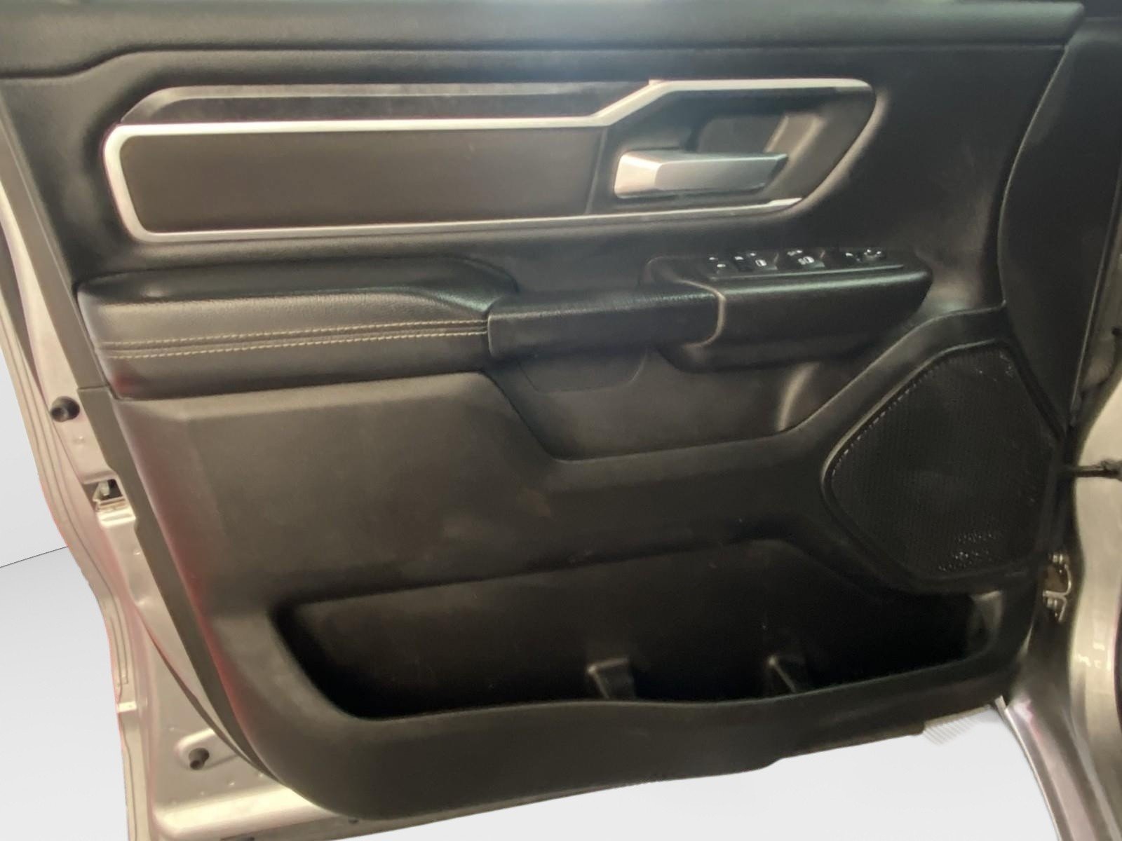 Used 2023 RAM 1500 Big Horn AWD/4WD image 16
