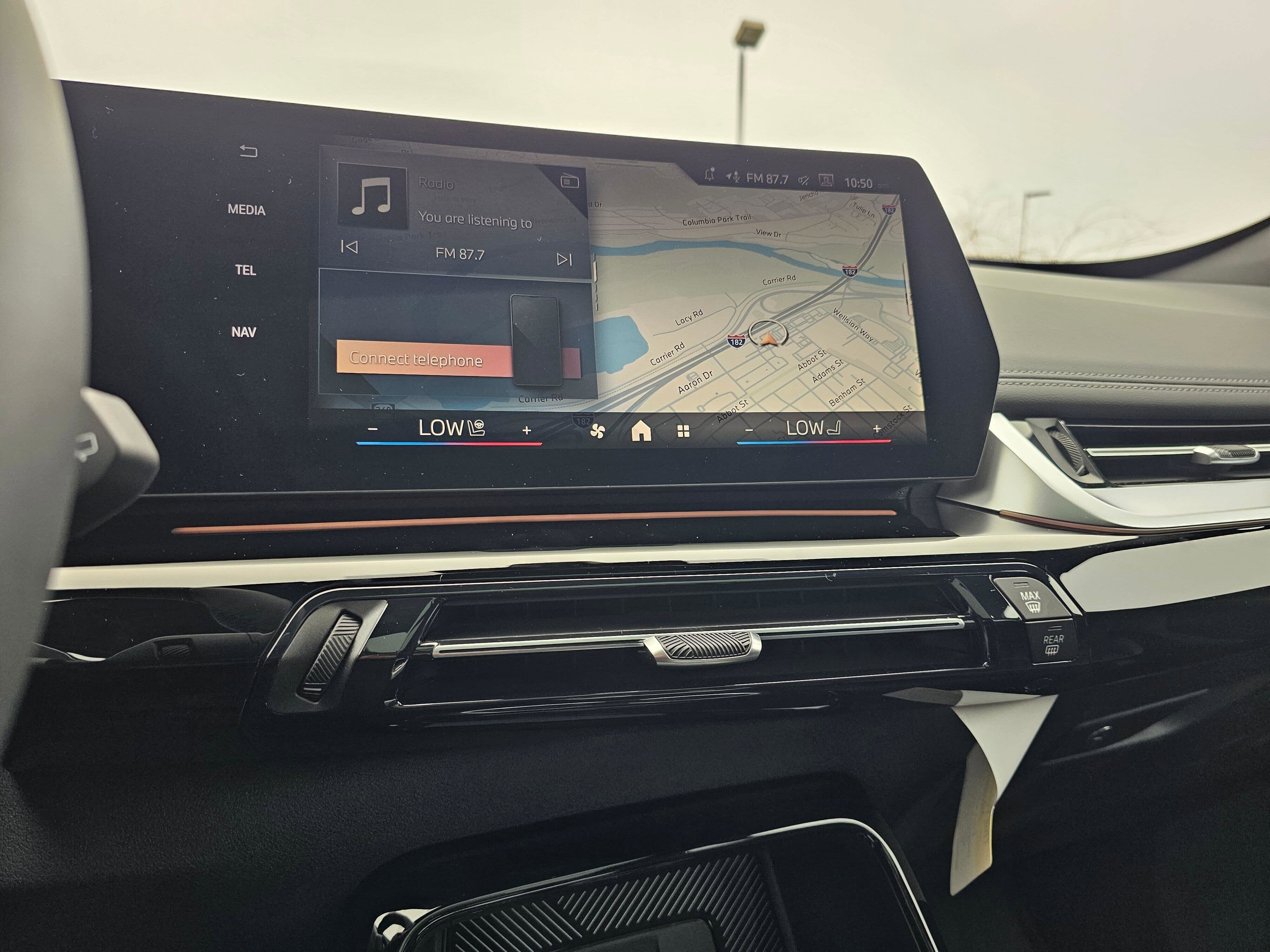 New 2026 BMW X1 xDrive28i w/ Technology Package image 19