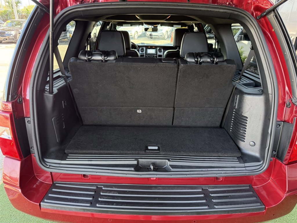 Used 2016 Ford Expedition Limited w/ Equipment Group 301A RWD image 33