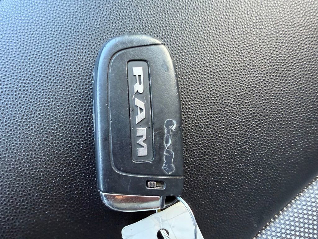 Used 2023 RAM ProMaster 2500 FWD image 26