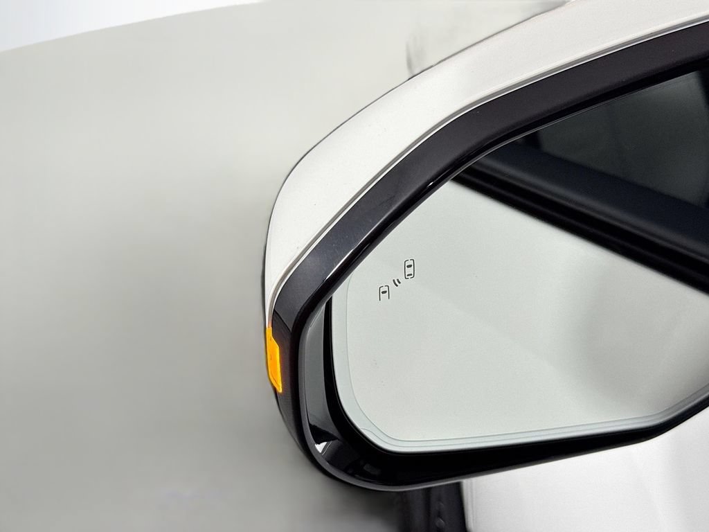 Used 2024 Rivian R1S Adventure Quad AWD/4WD image 19
