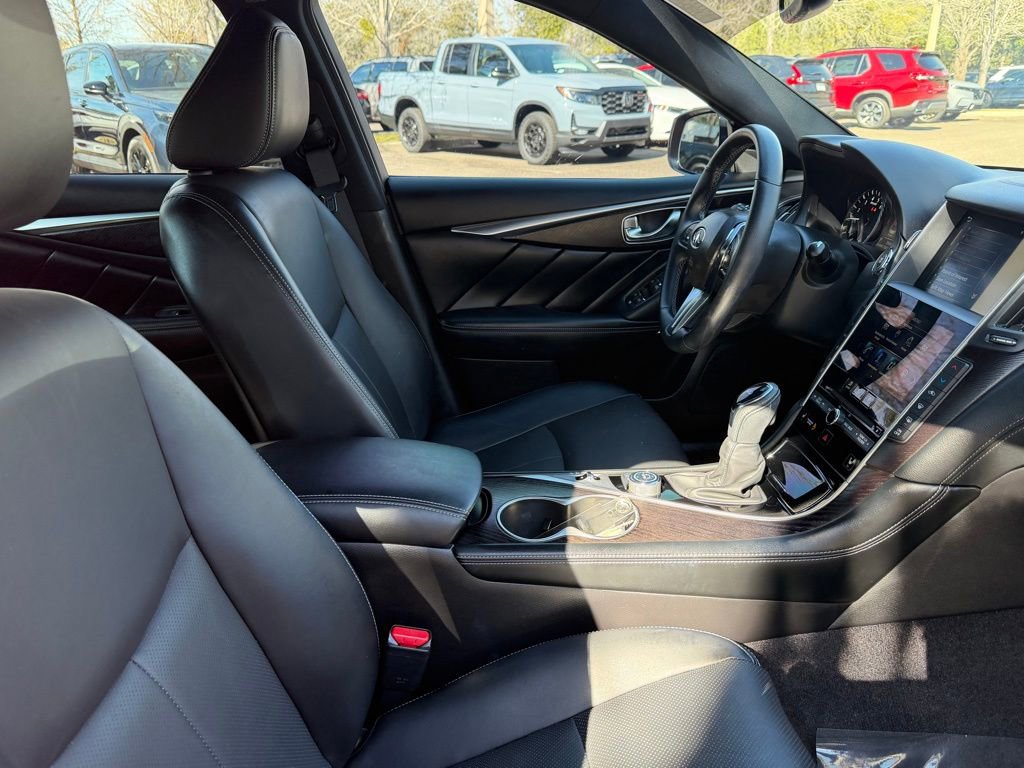 Used 2023 INFINITI Q50 Sensory image 9