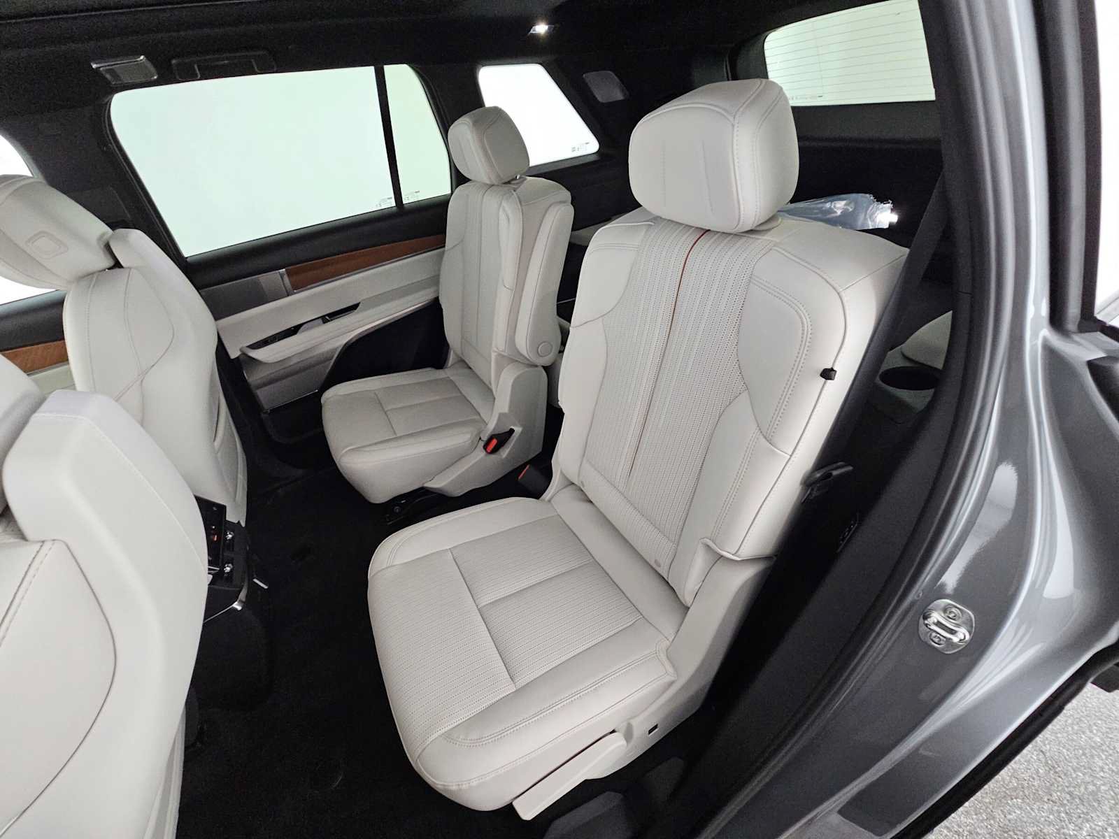 New 2027 Cadillac Vistiq Sport AWD/4WD image 19