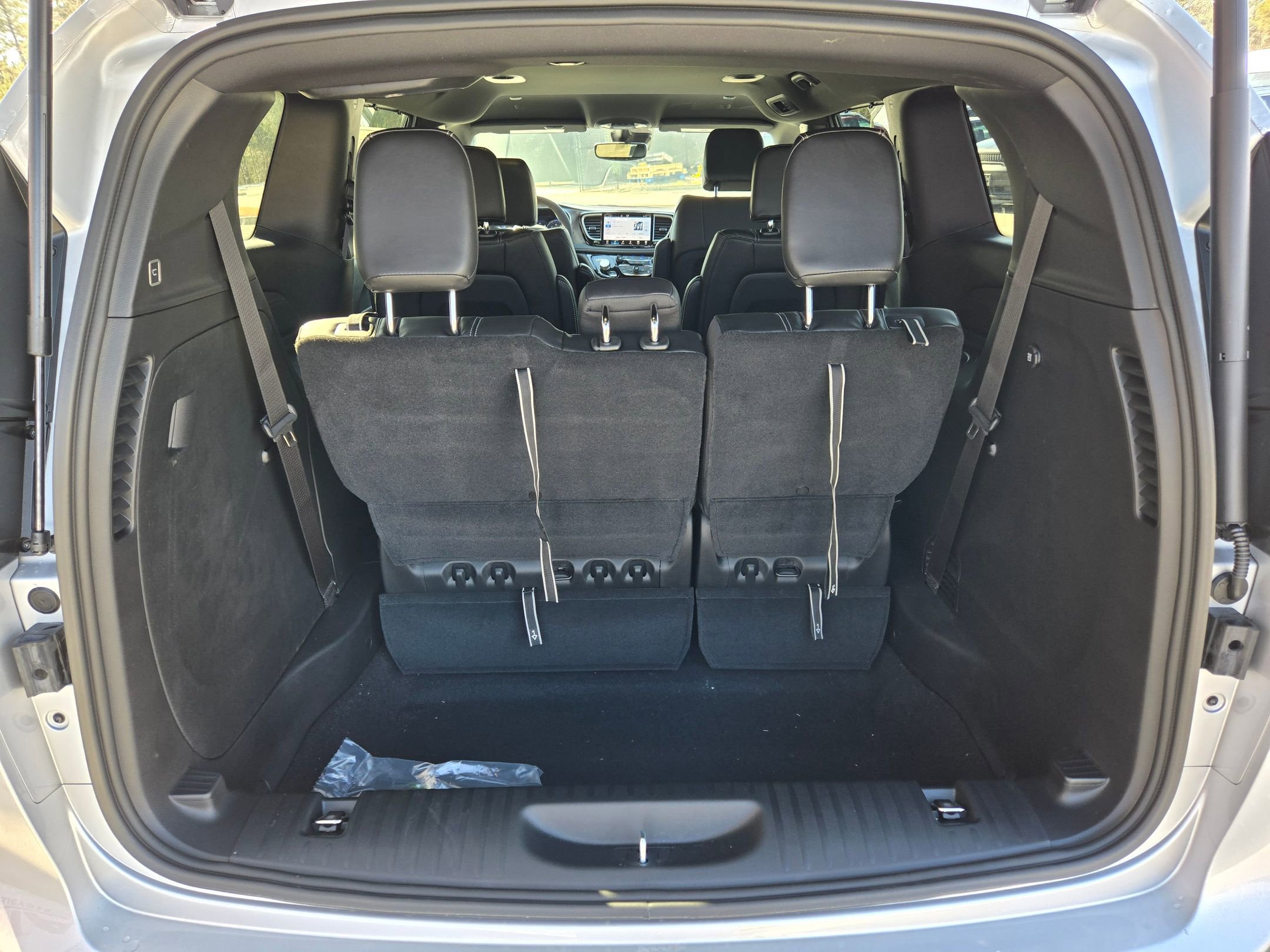 New 2026 Chrysler Pacifica Select image 29