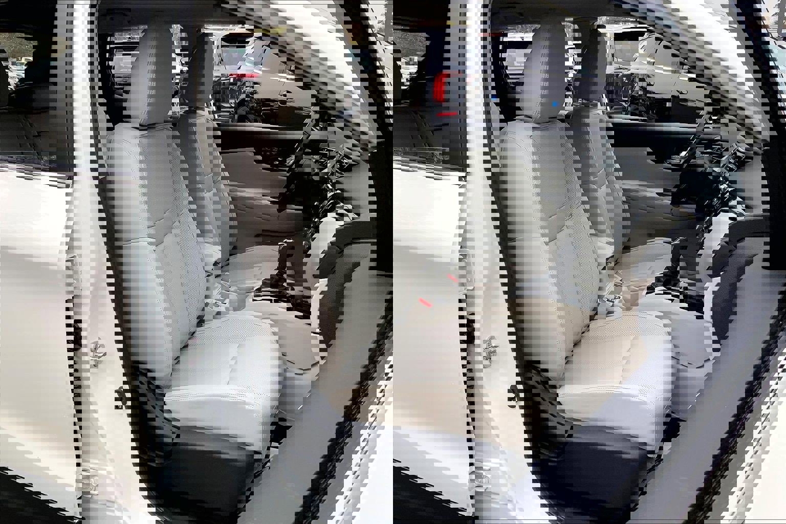 Used 2022 Nissan Rogue Sport SL image 9