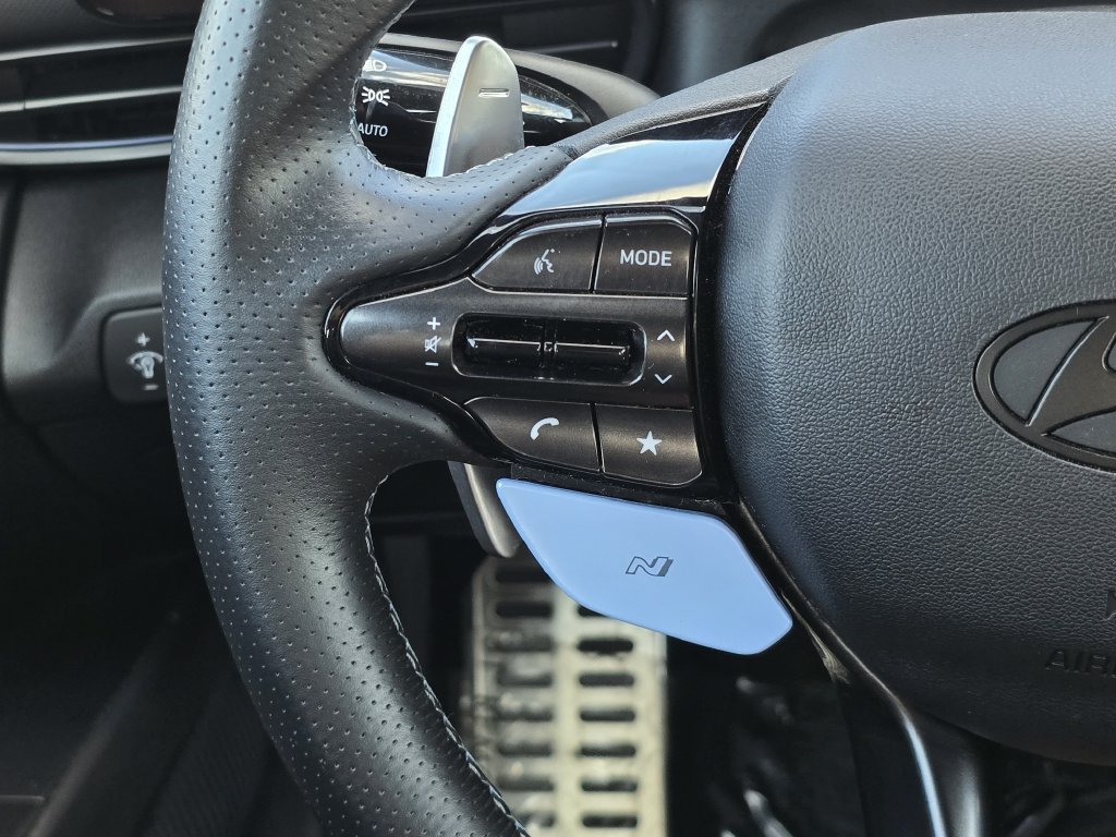 Used 2025 Hyundai Elantra N FWD image 28