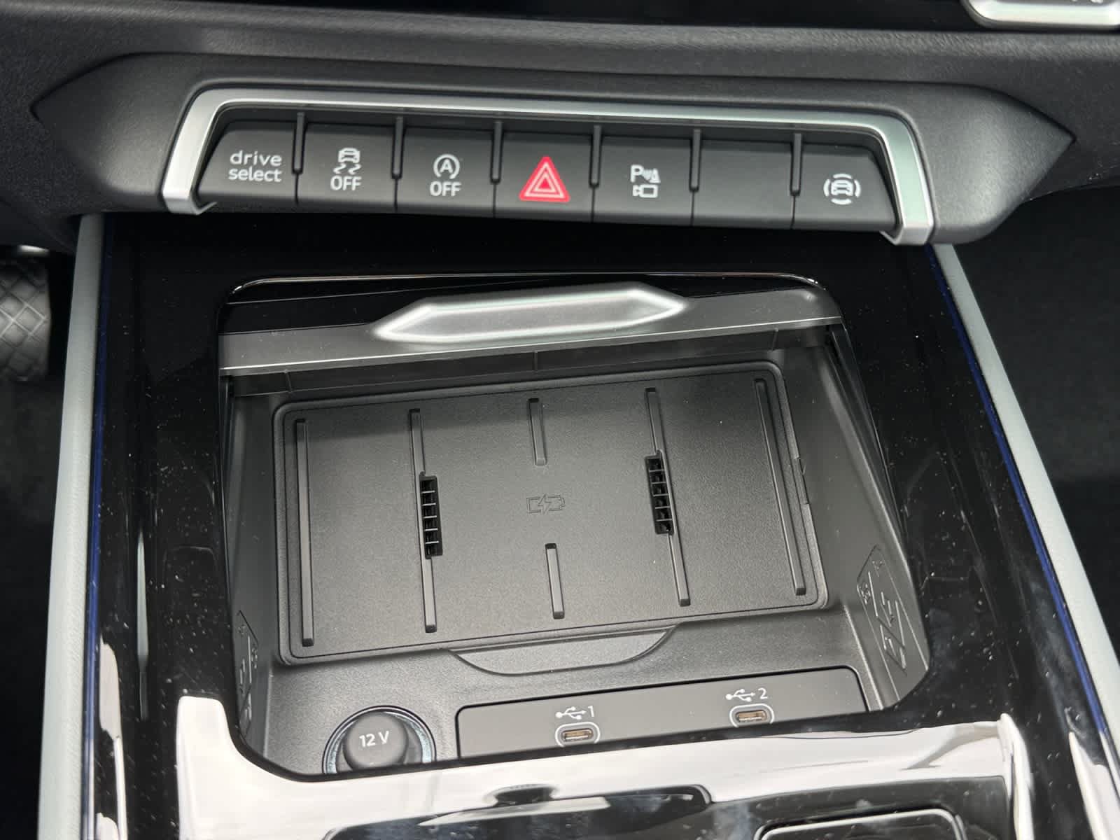 New 2026 Audi Q3 quattro 2.0T AWD/4WD image 19