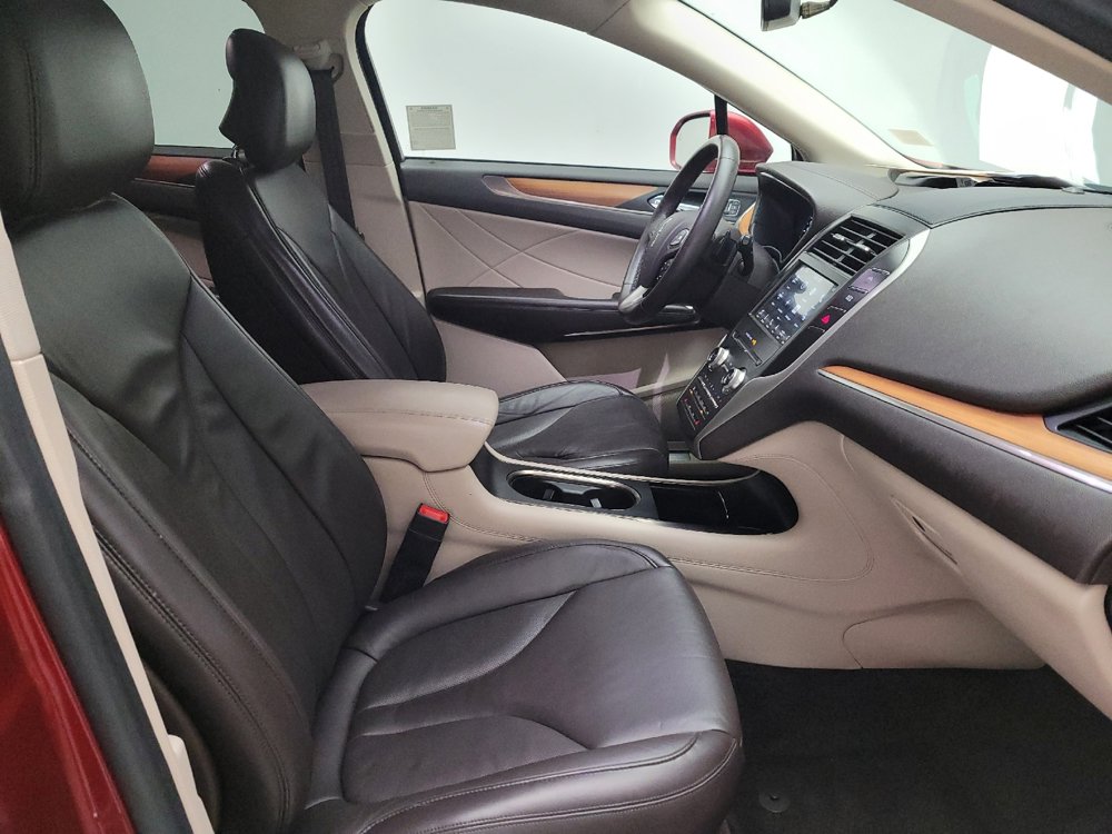 Used 2019 Lincoln MKC Select w/ Select Plus Package FWD image 21